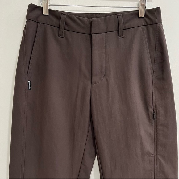 Patagonia chocolate brown hiking pants straight leg zipper pocket woman’s size 6 - Picture 3 of 11